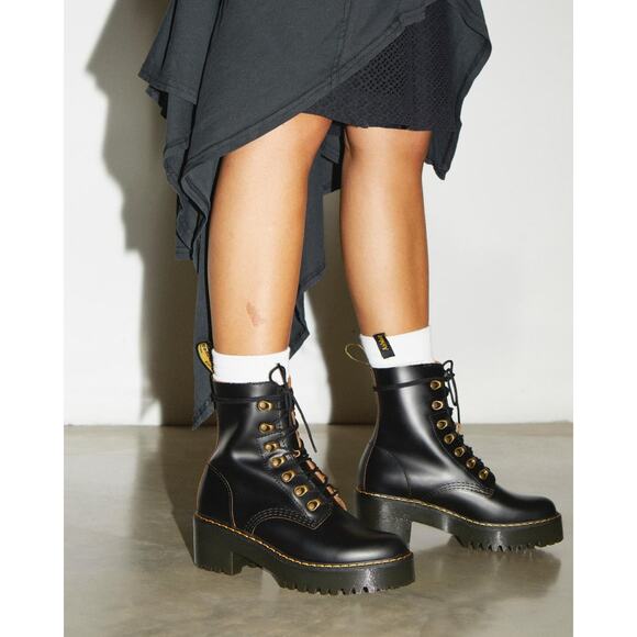 Dr. Martens Leona Vintage Smooth Leather Heeled Boots - 9 - Picture 2 of 8